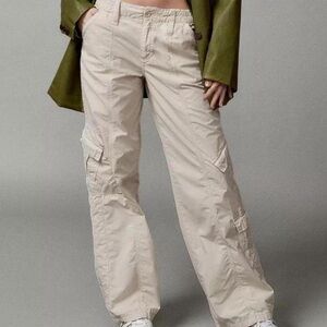 Women's Cream Cargo Pants
